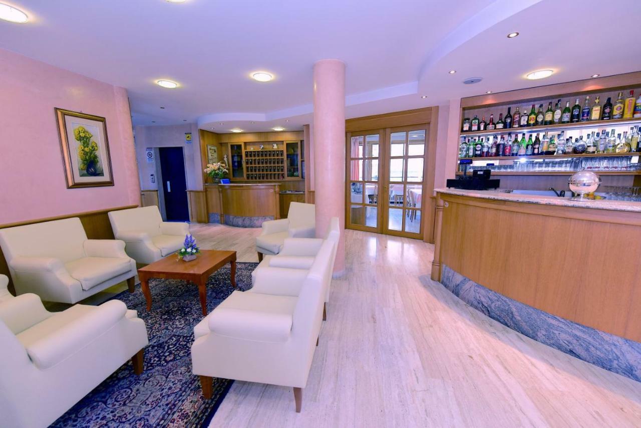 Hotel Ginepro Aprica Esterno foto