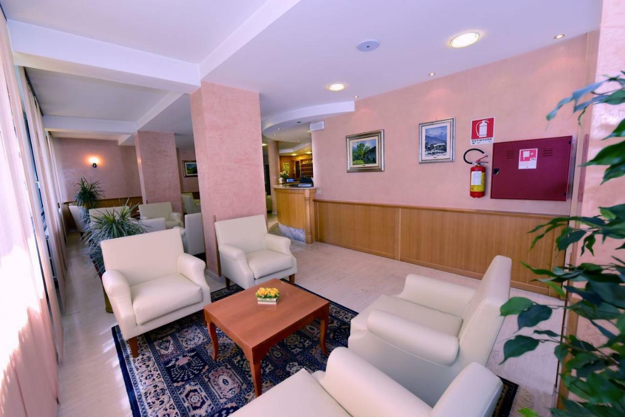 Hotel Ginepro Aprica Esterno foto